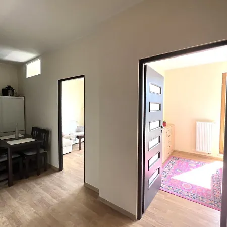 777 & Cars _ Marshal Foch