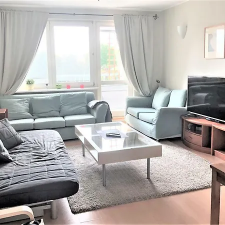 777 & Cars _ Marshal Foch דירה גדנסק