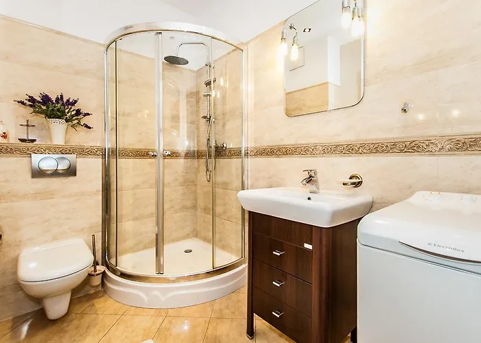 דירה 777 & Cars _ Marshal Foch גדנסק