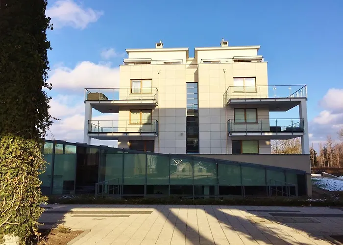 דירה 777 & Cars _ Marshal Foch *