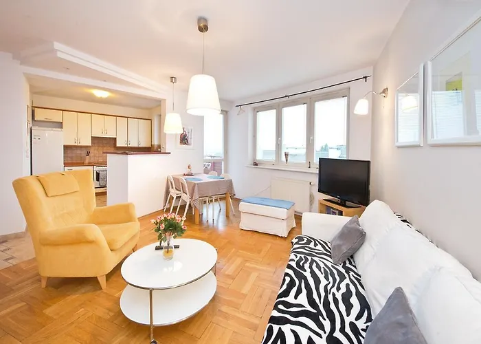 777 & Cars _ Marshal Foch גדנסק