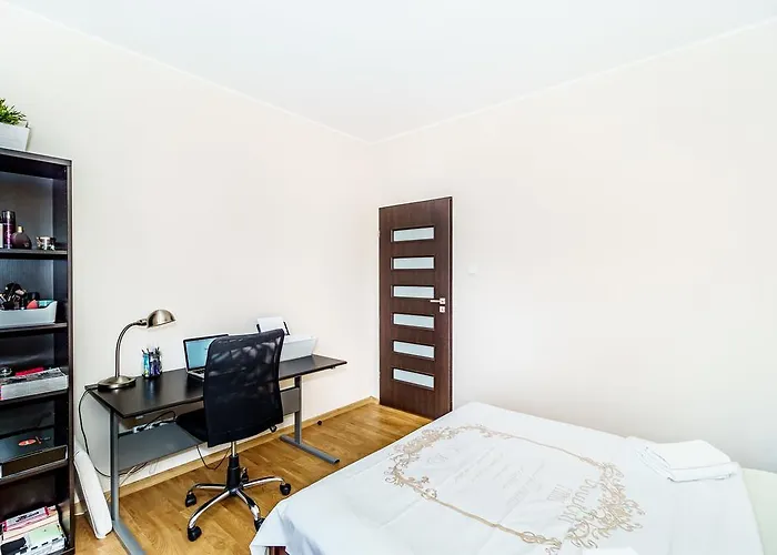 777 & Cars _ Marshal Foch גדנסק