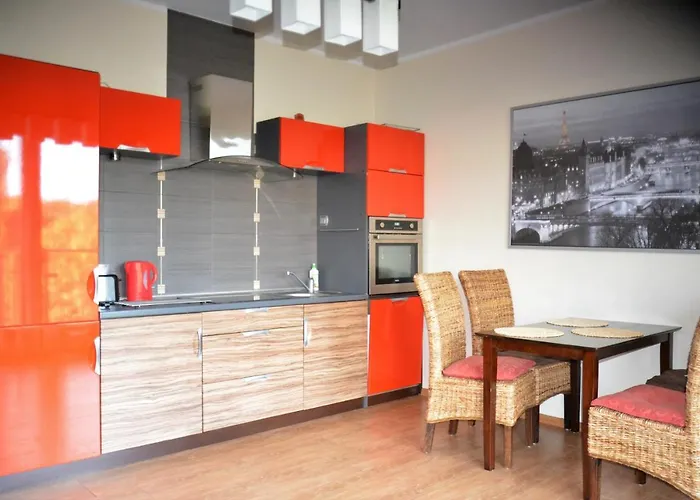 777 & Cars _ Marshal Foch