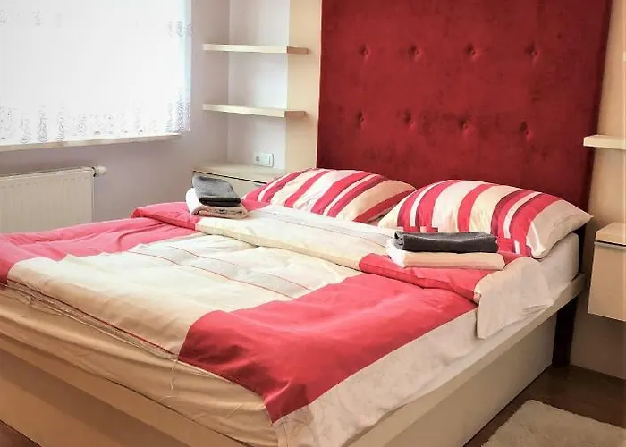 דירה 777 & Cars _ Marshal Foch גדנסק